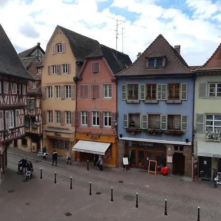 Lumineux Situe Au Centre Colmar